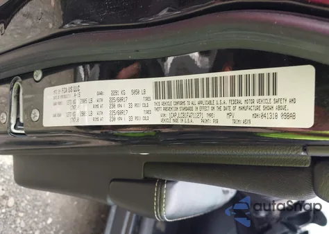 2015 Jeep Cherokee Latitude z USA, uszkodzony, nr VIN 1C4PJLCB1FW711271